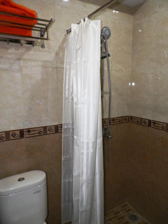 Maranatha Grand Hotel Yogyakarta Room photo