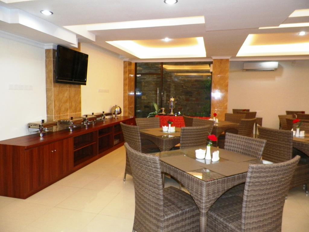 Maranatha Grand Hotel Yogyakarta Exterior photo
