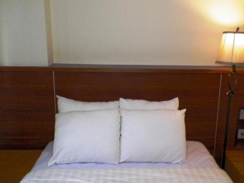 Maranatha Grand Hotel Yogyakarta Exterior photo